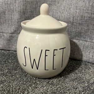 Rae Dunn sugar bowl